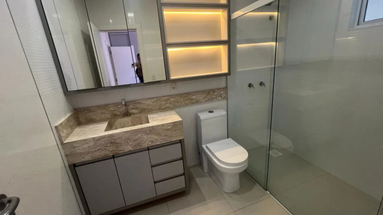 Imagem Apartamento com 4 Quartos à Venda, 268 m² em Meia Praia - Itapema