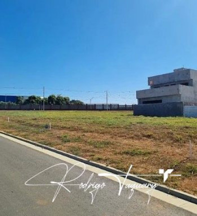 Imagem Terreno à Venda, 230 m² em Polo Empresarial Goiás - Aparecida De Goiânia Imagem Terreno à Venda, 230 m² em Polo Empresarial Goiás - Aparecida De Goiânia