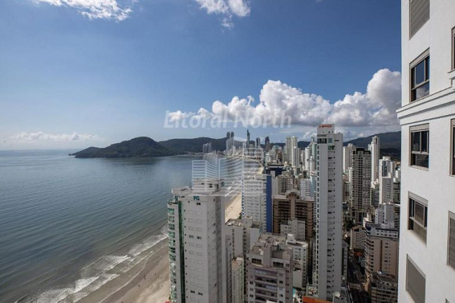 Imagem Apartamento com 3 Quartos à Venda, 159 m² em Centro - Balneário Camboriú Imagem Apartamento com 3 Quartos à Venda, 159 m² em Centro - Balneário Camboriú