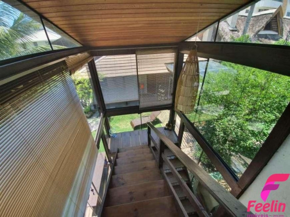 Casa com 5 Quartos à Venda, 293 m² em Campeche - Florianópolis