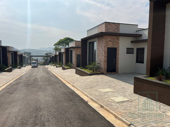 Casa com 3 Quartos à Venda, 96 m² em Vila Petrópolis - Atibaia