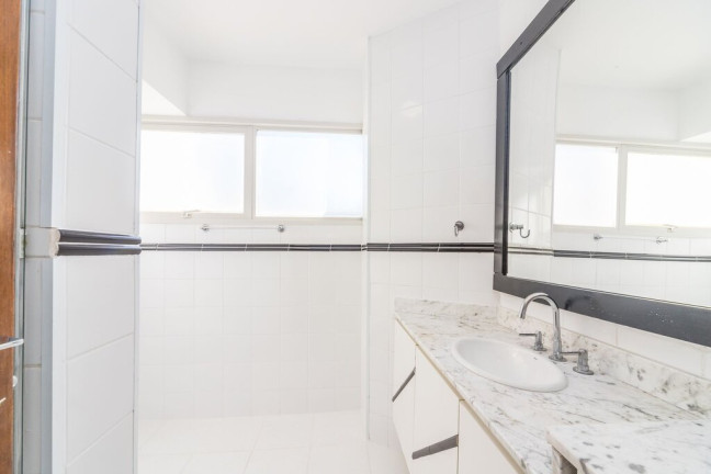 Imagem Apartamento com 3 Quartos à Venda, 121 m² em Itaim Bibi - São Paulo