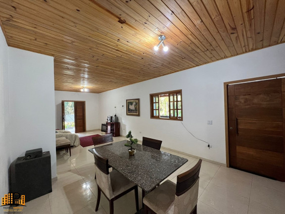 Imagem Imóvel com 3 Quartos à Venda, 3.000 m² em Pereiras - São Lourenço Da Serra
