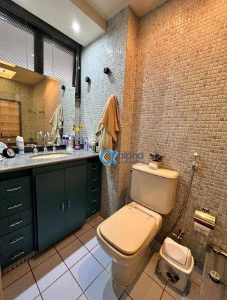 Imagem Apartamento com 3 Quartos à Venda, 135 m² em Centro - Petrópolis Imagem Apartamento com 3 Quartos à Venda, 135 m² em Centro - Petrópolis