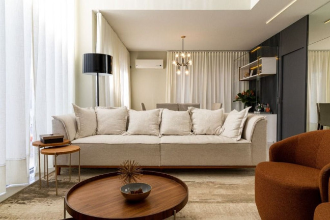 Imagem Sobrado com 4 Quartos à Venda, 368 m² em Jardim Residencial Suzano - Suzano Imagem Sobrado com 4 Quartos à Venda, 368 m² em Jardim Residencial Suzano - Suzano