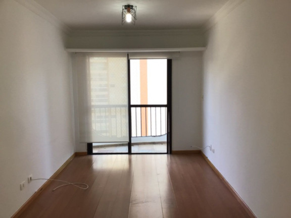 Imóvel com 3 Quartos para Alugar, 75 m² em Vila Olímpia - São Paulo