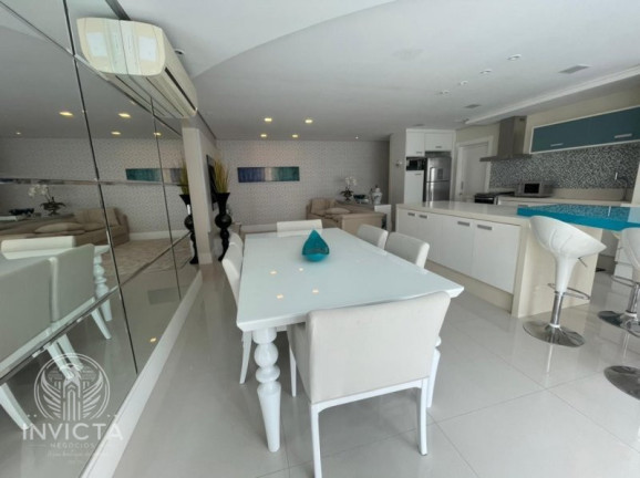 Imagem Apartamento com 3 Quartos à Venda, 128 m² em Centro - Balneário Camboriú Imagem Apartamento com 3 Quartos à Venda, 128 m² em Centro - Balneário Camboriú