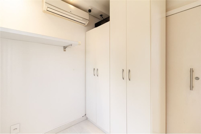 Imagem Casa com 5 Quartos à Venda, em Campo Belo - São Paulo Imagem Casa com 5 Quartos à Venda, em Campo Belo - São Paulo