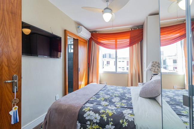 Imagem Apartamento com 3 Quartos à Venda, 66 m² em Menino Deus - Porto Alegre