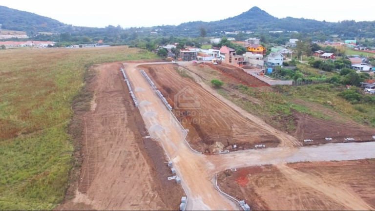 Imagem Terreno à Venda, 300 m² em Diácono João Luiz Pozzobon - Santa Maria Imagem Terreno à Venda, 300 m² em Diácono João Luiz Pozzobon - Santa Maria