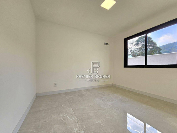 Imagem Casa com 4 Quartos à Venda, 155 m² em Posse - Teresópolis