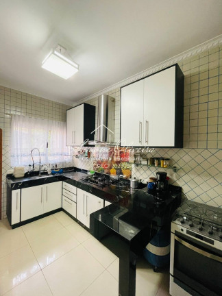 Imagem Sobrado com 3 Quartos à Venda, 195 m² em Quiririm - Taubaté Imagem Sobrado com 3 Quartos à Venda, 195 m² em Quiririm - Taubaté