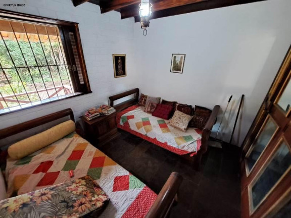 Imagem Casa com 3 Quartos à Venda, 2.565 m² em Parque Do Ingá - Teresópolis
