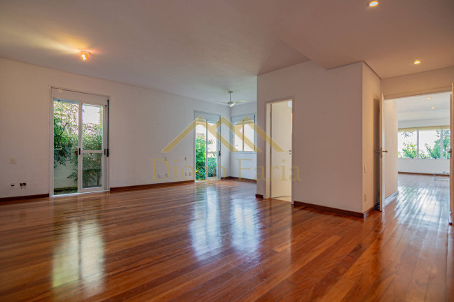 Imagem Casa de Condomínio com 3 Quartos à Venda, 211 m² em Pinheiros - São Paulo Imagem Casa de Condomínio com 3 Quartos à Venda, 211 m² em Pinheiros - São Paulo