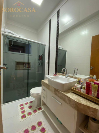Imagem Casa com 3 Quartos à Venda,  em Wanel Ville - Sorocaba