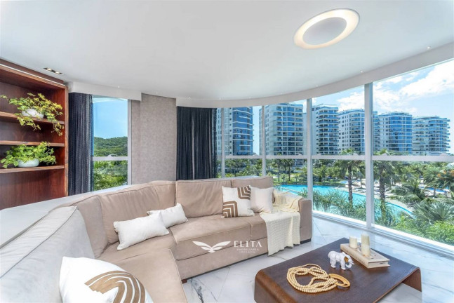Imagem Apartamento com 3 Quartos à Venda, 166 m² em Praia Brava - Itajaí
