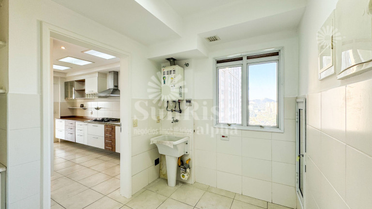 Imagem Apartamento com 3 Quartos à Venda, 121 m² em Alphaville Conde I - Barueri Imagem Apartamento com 3 Quartos à Venda, 121 m² em Alphaville Conde I - Barueri