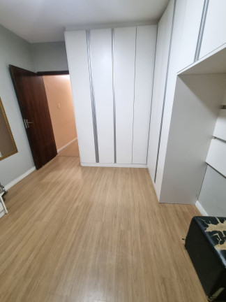 Imagem Casa com 3 Quartos à Venda, 204 m² em Piraporinha - Diadema