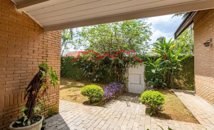 Casa com 3 Quartos à Venda, 500 m² em Chácara Monte Alegre - São Paulo