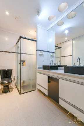 Imagem Casa com 3 Quartos à Venda, 400 m² em Aclimação - São Paulo Imagem Casa com 3 Quartos à Venda, 400 m² em Aclimação - São Paulo