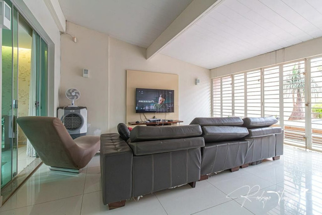 Imagem Sobrado com 4 Quartos à Venda, 421 m² em Jardim América - Goiânia