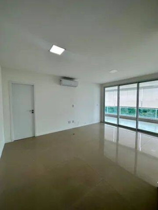 Imagem Apartamento com 4 Quartos para Alugar, 180 m² em Manaus Imagem Apartamento com 4 Quartos para Alugar, 180 m² em Manaus