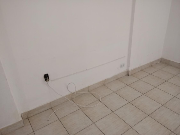 Imagem Kitnet com 1 Quarto à Venda, 30 m² em Santa Efigênia - São Paulo