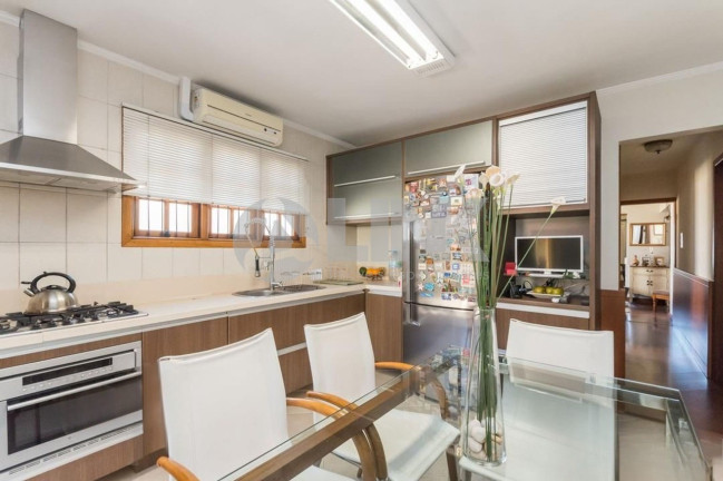Imagem Casa com 3 Quartos à Venda, 185 m² em Chácara Das Pedras - Porto Alegre