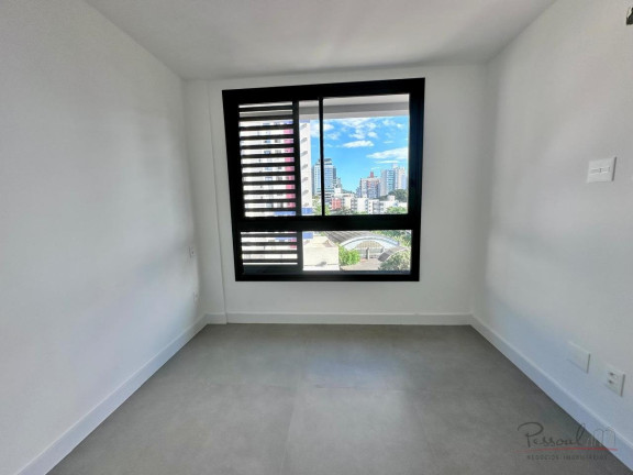 Imagem Apartamento com 3 Quartos à Venda, 124 m² em Centro - Florianópolis Imagem Apartamento com 3 Quartos à Venda, 124 m² em Centro - Florianópolis