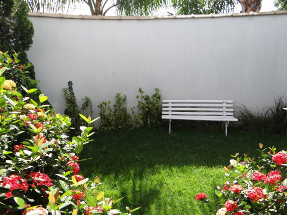 Imagem Casa com 3 Quartos à Venda, em Jardim Das Bandeiras - Taubaté Imagem Casa com 3 Quartos à Venda, em Jardim Das Bandeiras - Taubaté