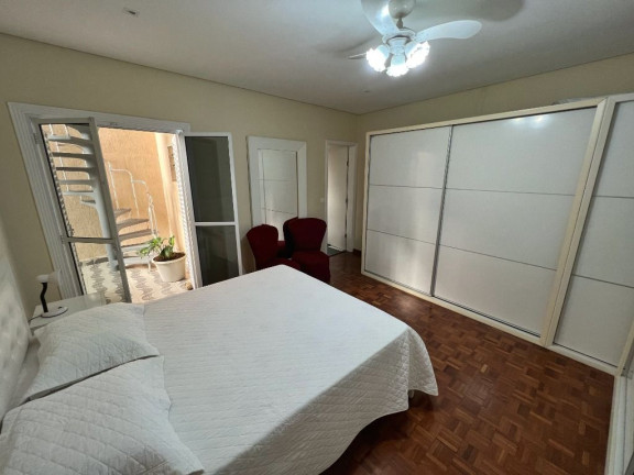 Imagem Sobrado com 3 Quartos à Venda, 332 m² em Vila Augusta - Guarulhos Imagem Sobrado com 3 Quartos à Venda, 332 m² em Vila Augusta - Guarulhos
