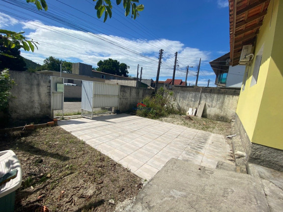 Imagem Casa com 3 Quartos à Venda, 155 m² em Sambaqui - Florianópolis