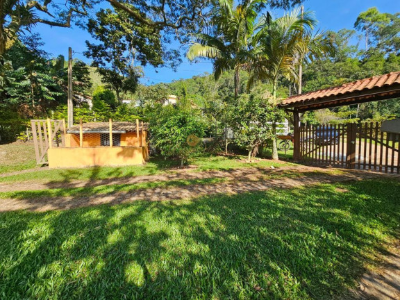 Imagem Casa com 5 Quartos à Venda, 302 m² em Vale Alpino - Teresópolis Imagem Casa com 5 Quartos à Venda, 302 m² em Vale Alpino - Teresópolis