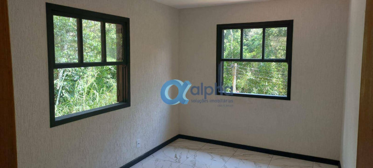 Imagem Casa com 2 Quartos à Venda, 100 m² em Cuiabá - Petrópolis Imagem Casa com 2 Quartos à Venda, 100 m² em Cuiabá - Petrópolis