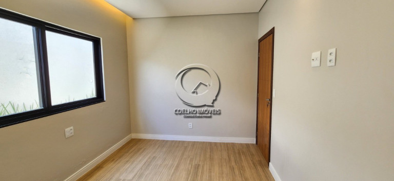 Imagem Casa com 3 Quartos à Venda, 270 m² em Arniqueira - águas Claras