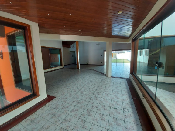 Imagem Casa com 3 Quartos à Venda, 400 m² em Jardim Das Nações - Taubaté Imagem Casa com 3 Quartos à Venda, 400 m² em Jardim Das Nações - Taubaté