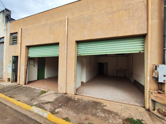 Imóvel Comercial para Alugar, 80 m² em Centro - Cesário Lange
