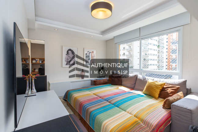 Imagem Apartamento com 3 Quartos à Venda, 187 m² em Moema - São Paulo
