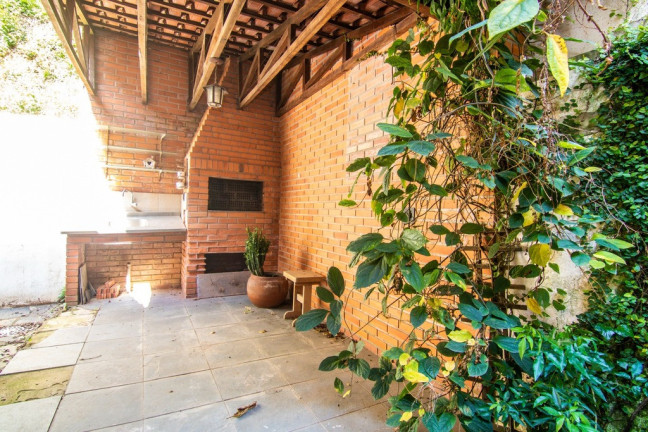 Imagem Imóvel com 3 Quartos à Venda, em Petrópolis - Porto Alegre Imagem Imóvel com 3 Quartos à Venda, em Petrópolis - Porto Alegre