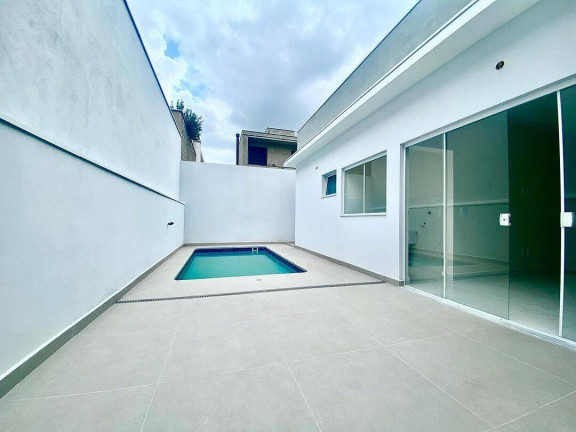 Casa à Venda,  em Condomínio Portal Da Serra - Bragança Paulista