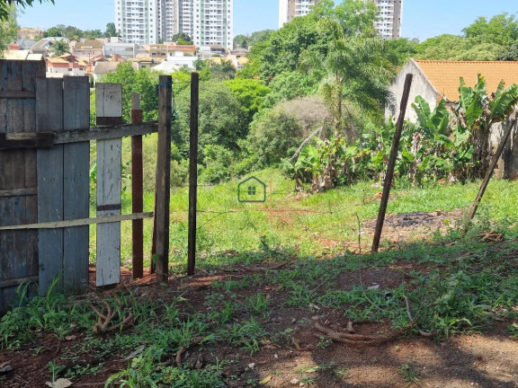 Imagem Terreno à Venda, 960 m² em Cláudia - Londrina