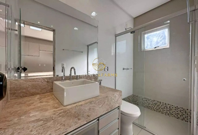 Imagem Casa com 3 Quartos à Venda, 250 m² em Jardins Verona - Goiânia Imagem Casa com 3 Quartos à Venda, 250 m² em Jardins Verona - Goiânia