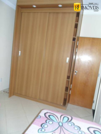Imagem Apartamento com 3 Quartos à Venda, 140 m² em Algodoal - Cabo Frio