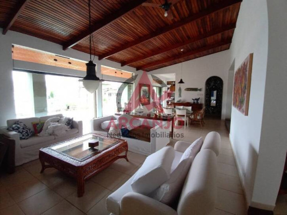 Imagem Casa com 5 Quartos à Venda, 305 m² em Ponta Grossa - Ubatuba