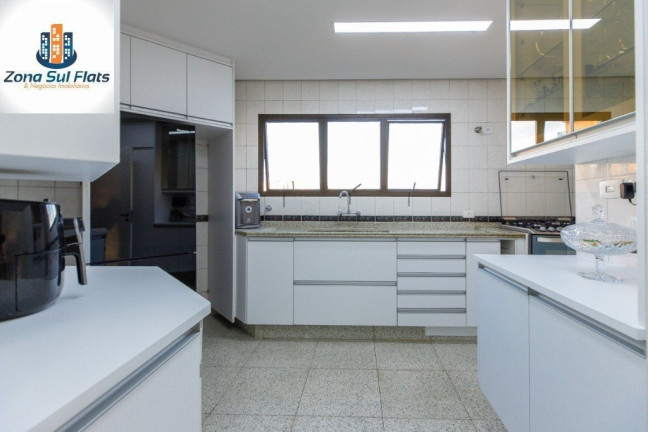 Imagem Imóvel com 4 Quartos à Venda, 327 m² em Jardim Vila Mariana - São Paulo Imagem Imóvel com 4 Quartos à Venda, 327 m² em Jardim Vila Mariana - São Paulo