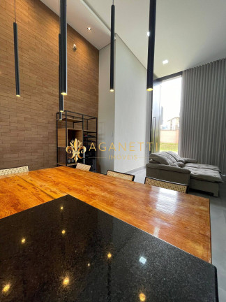 Imagem Casa com 4 Quartos à Venda, 496 m² em Alphaville Vespasiano - Vespasiano Imagem Casa com 4 Quartos à Venda, 496 m² em Alphaville Vespasiano - Vespasiano