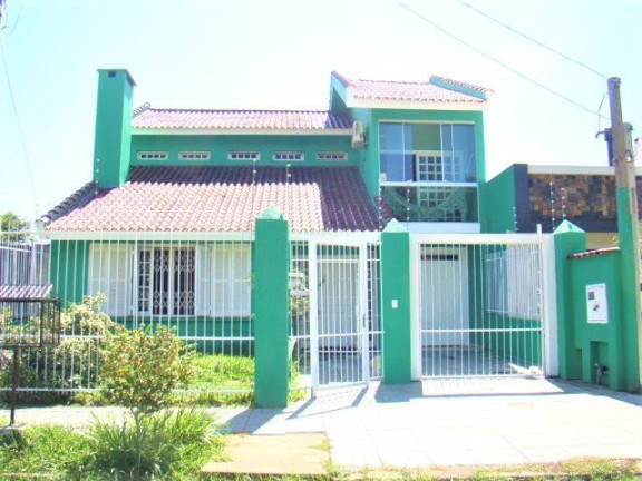Casa com 4 Quartos à Venda,  em Espírito Santo - Porto Alegre