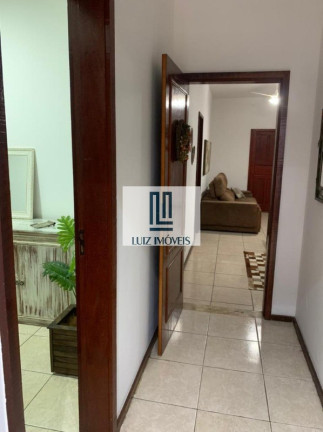 Imagem Casa com 4 Quartos à Venda, 244 m² em Centro - Paraíba Do Sul Imagem Casa com 4 Quartos à Venda, 244 m² em Centro - Paraíba Do Sul