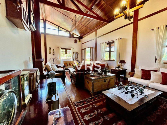 Imagem Casa com 4 Quartos à Venda, 330 m² em Albuquerque - Teresópolis Imagem Casa com 4 Quartos à Venda, 330 m² em Albuquerque - Teresópolis