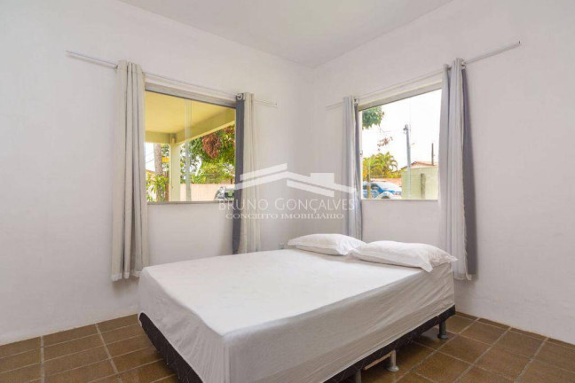 Imagem Casa com 4 Quartos à Venda, 450 m² em Porto Seguro Imagem Casa com 4 Quartos à Venda, 450 m² em Porto Seguro